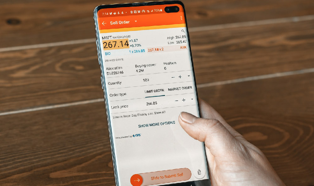 How much can you earn with DoorDash per hour?