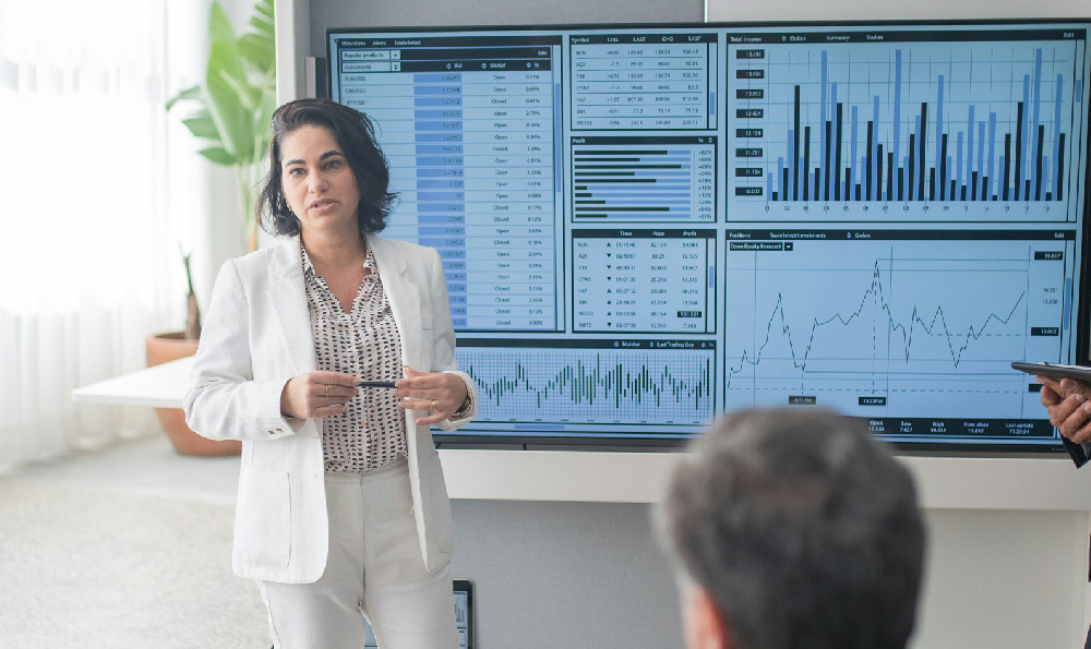 What jobs pay well? Which career paths offer high salaries?

