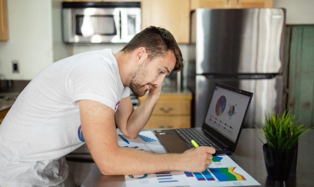 What YouTube Videos Generate Revenue? Which Niches Are Most Profitable?
