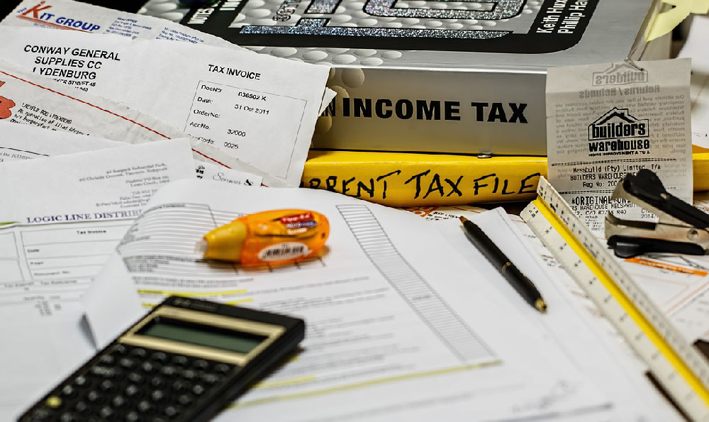 How Much Do Accountants Make: Salary Insights & Career Prospects?
