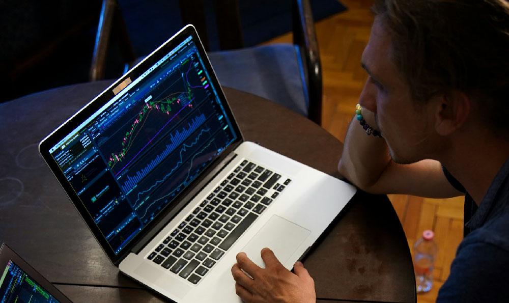 How Much Does It Cost to Make Money, and How Much Can You Earn?
