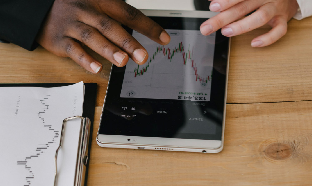 How Much Can a Laundromat Generate in Profit and Income Potential