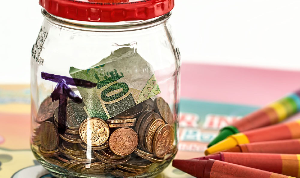 how to make money online with canva: tips and strategies for creators