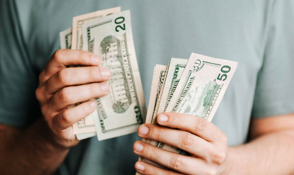 earn more income comparing uber eats vs doordash